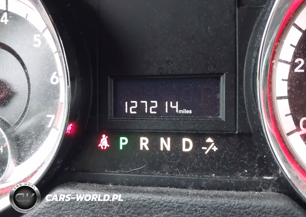 2018 Dodge Grand Caravan Sxt VIN:2C4RDGCG7JR215444 - 15