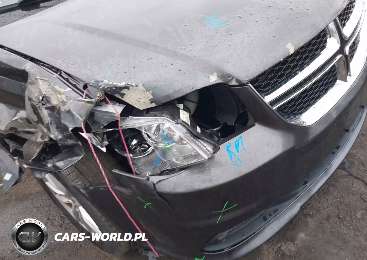 2018 Dodge Grand Caravan Sxt VIN:2C4RDGCG7JR215444 - 6