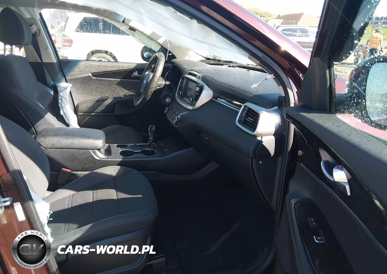 2018 Kia Sorento 2.4L Lx VIN:5XYPGDA31JG402163 - 5