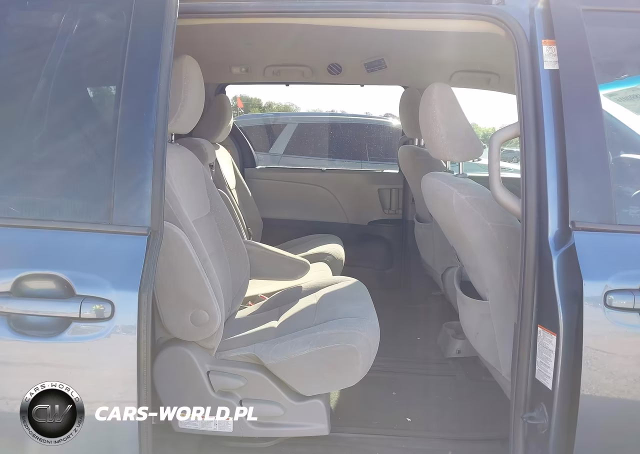 2015 Toyota Sienna Le 8 Passenger VIN:5TDKK3DC2FS557734 - 8