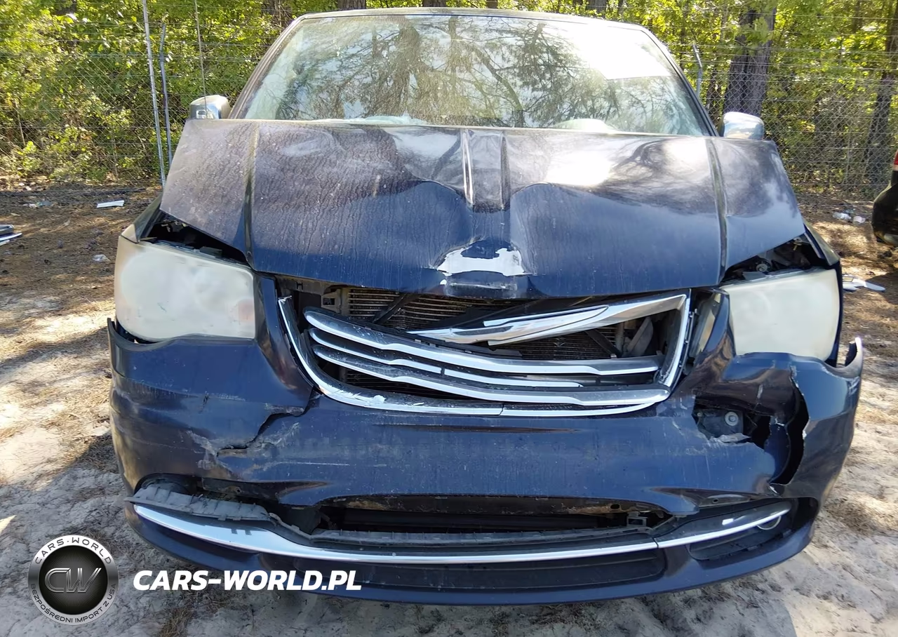 2012 Chrysler Town & Country Touring VIN:2C4RC1BG2CR353347 - 6