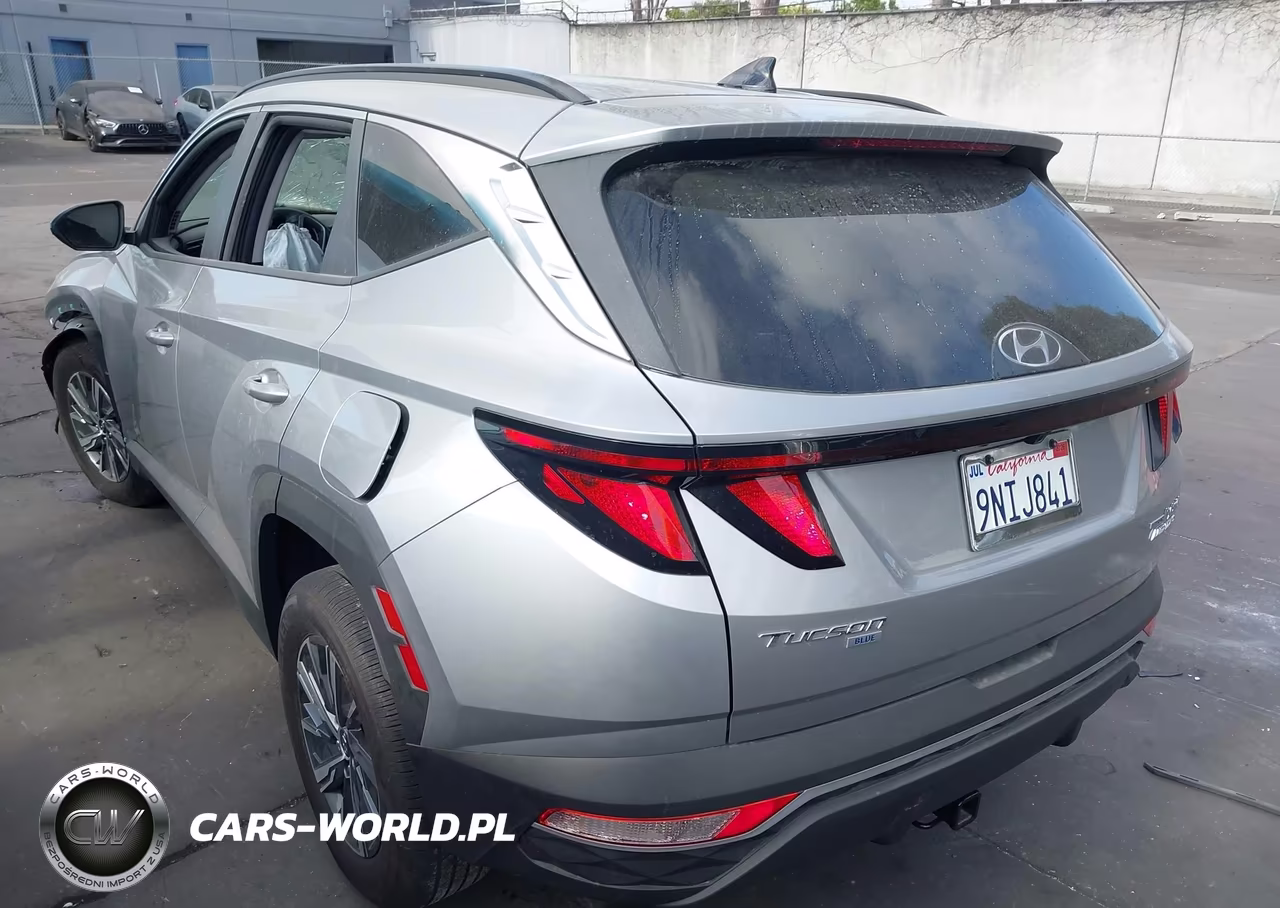 2024 Hyundai Tucson Hybrid Blue VIN:KM8JBCD13RU221211 - 3