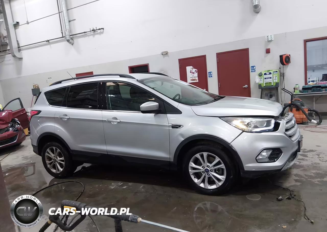 2017 Ford Escape Se VIN:1FMCU9G95HUA72631 - 13