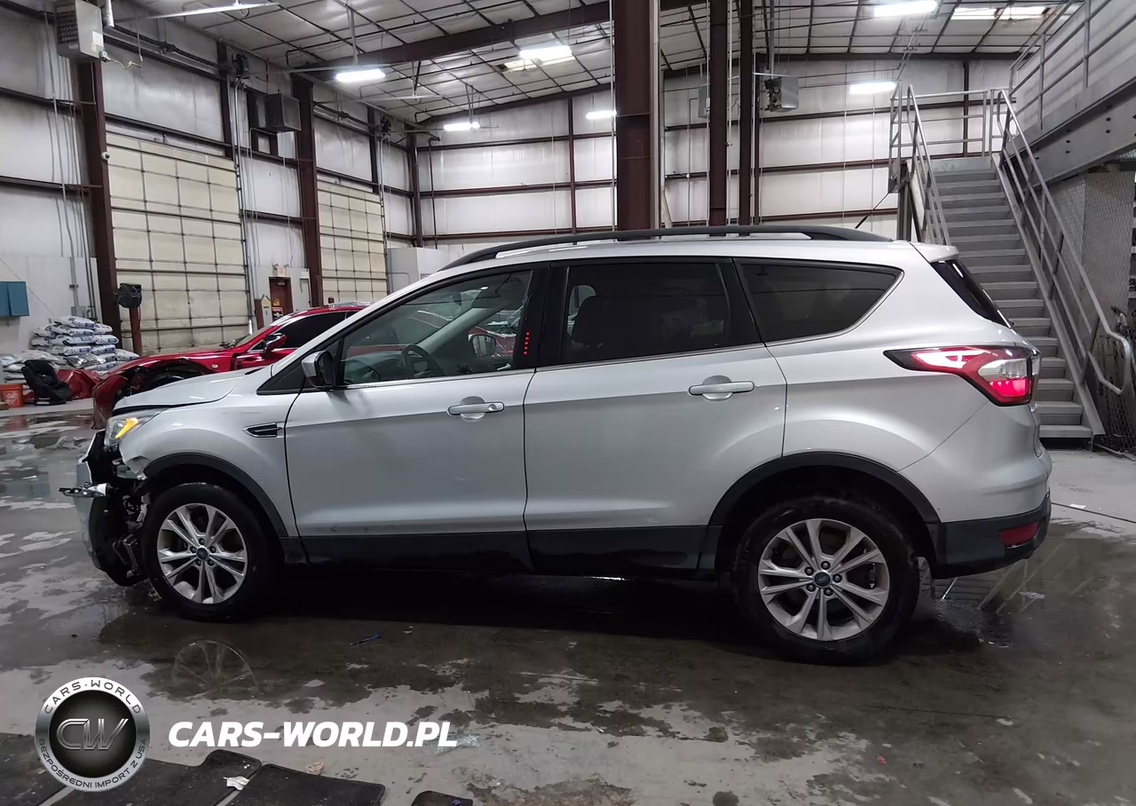 2017 Ford Escape Se VIN:1FMCU9G95HUA72631 - 14