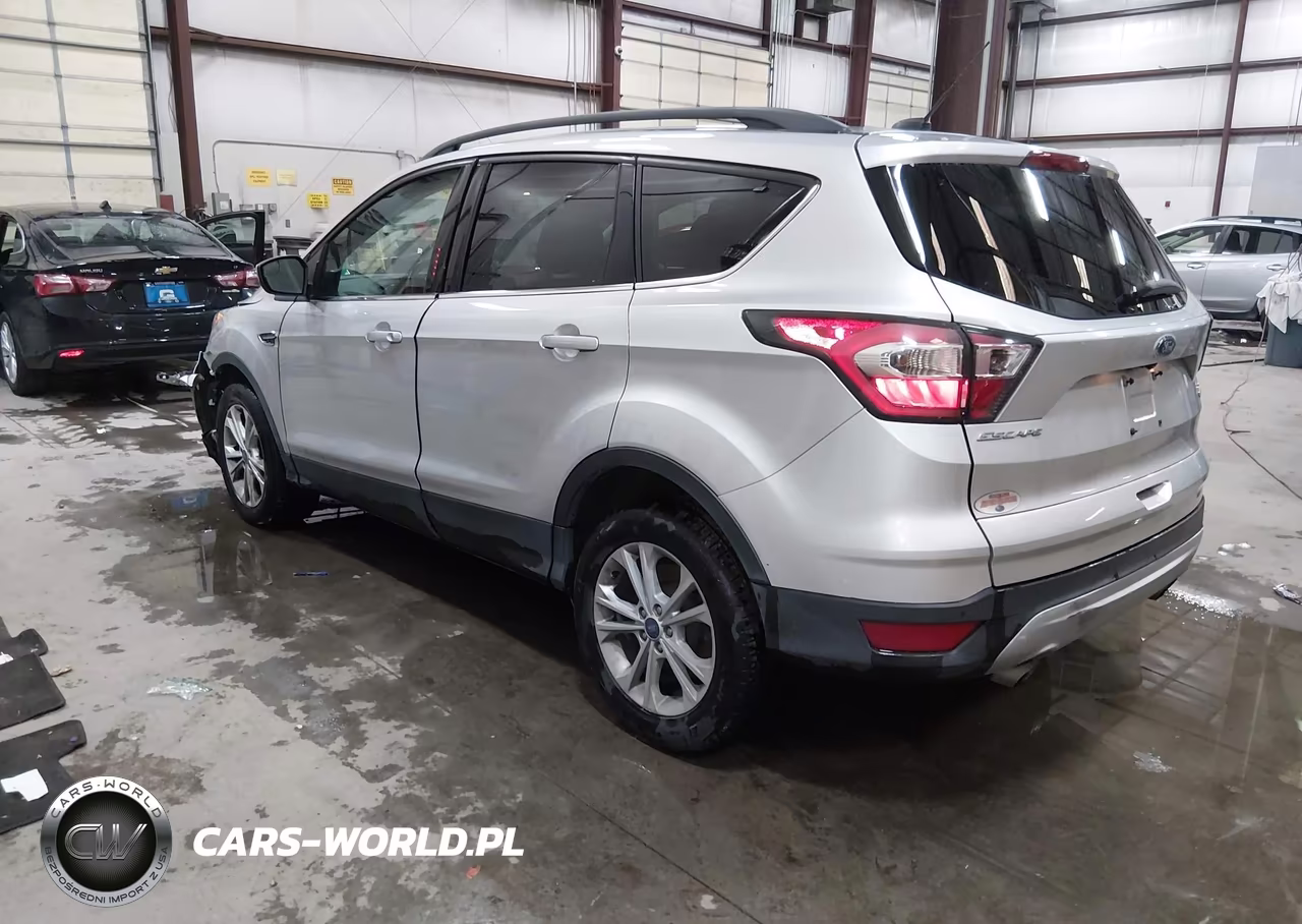2017 Ford Escape Se VIN:1FMCU9G95HUA72631 - 3