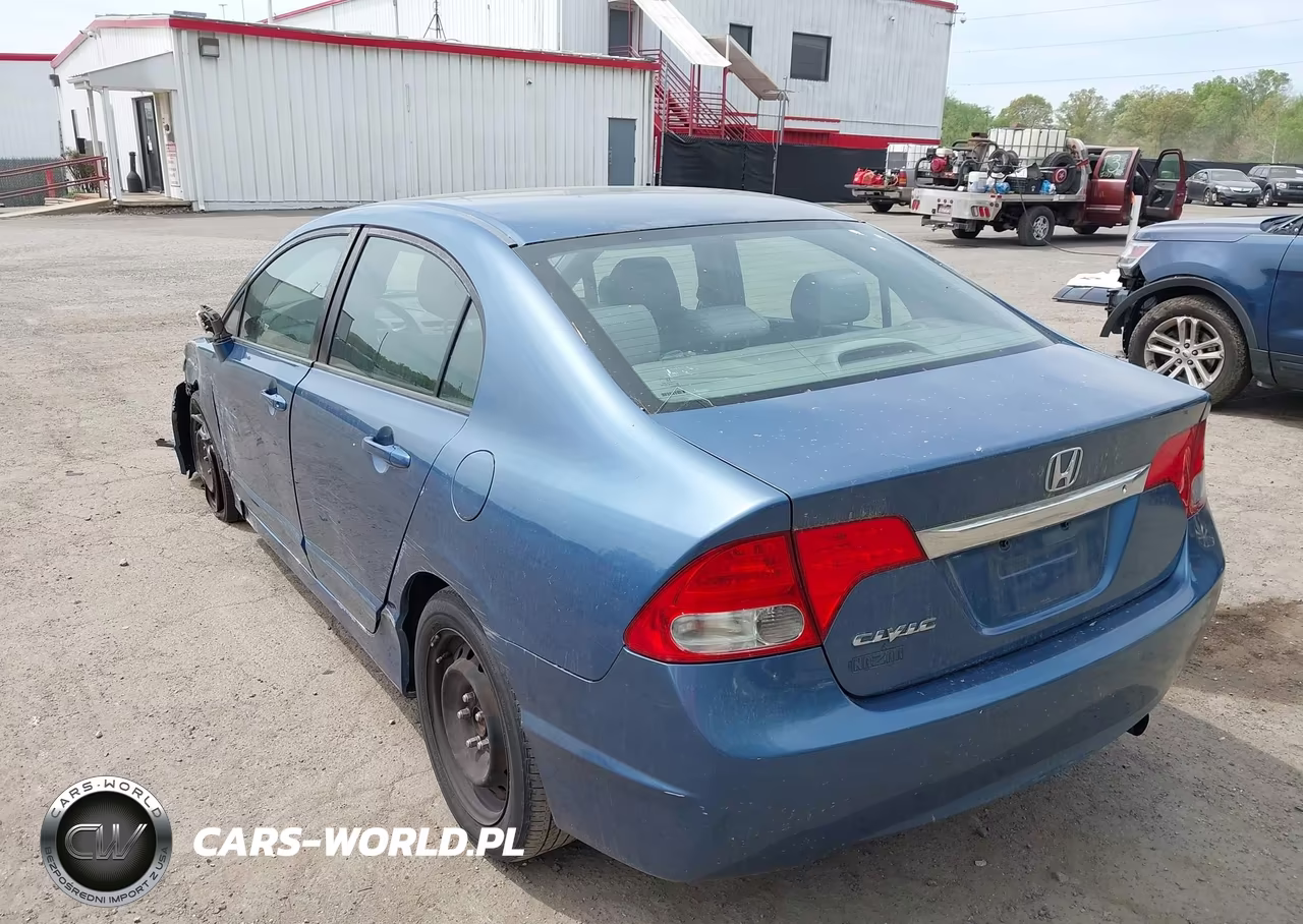 2010 Honda Civic Lx VIN:2HGFA1F56AH304285 - 3