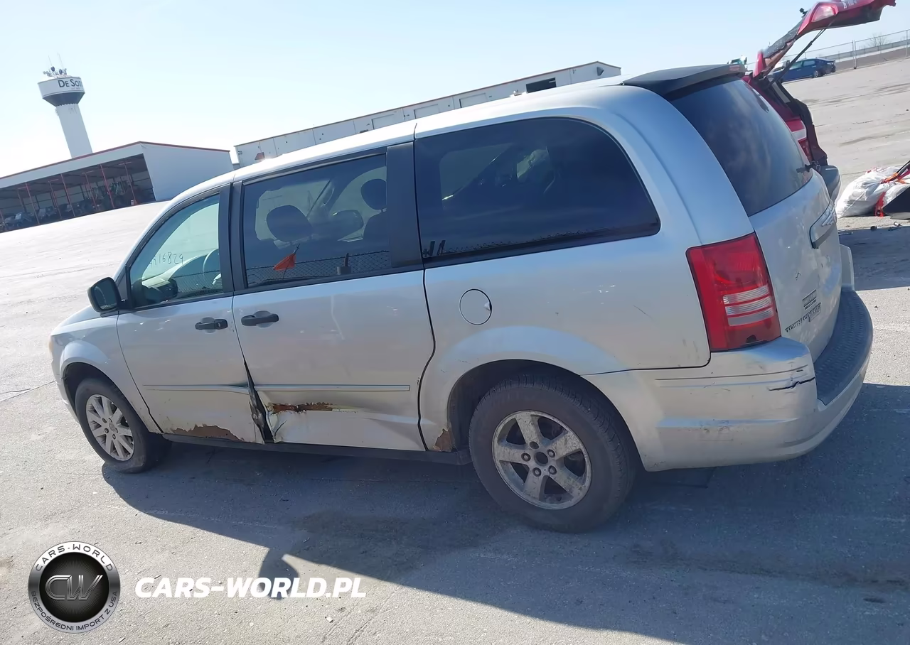 2008 Chrysler Town & Country Lx VIN:2A8HR44H88R674696 - 14