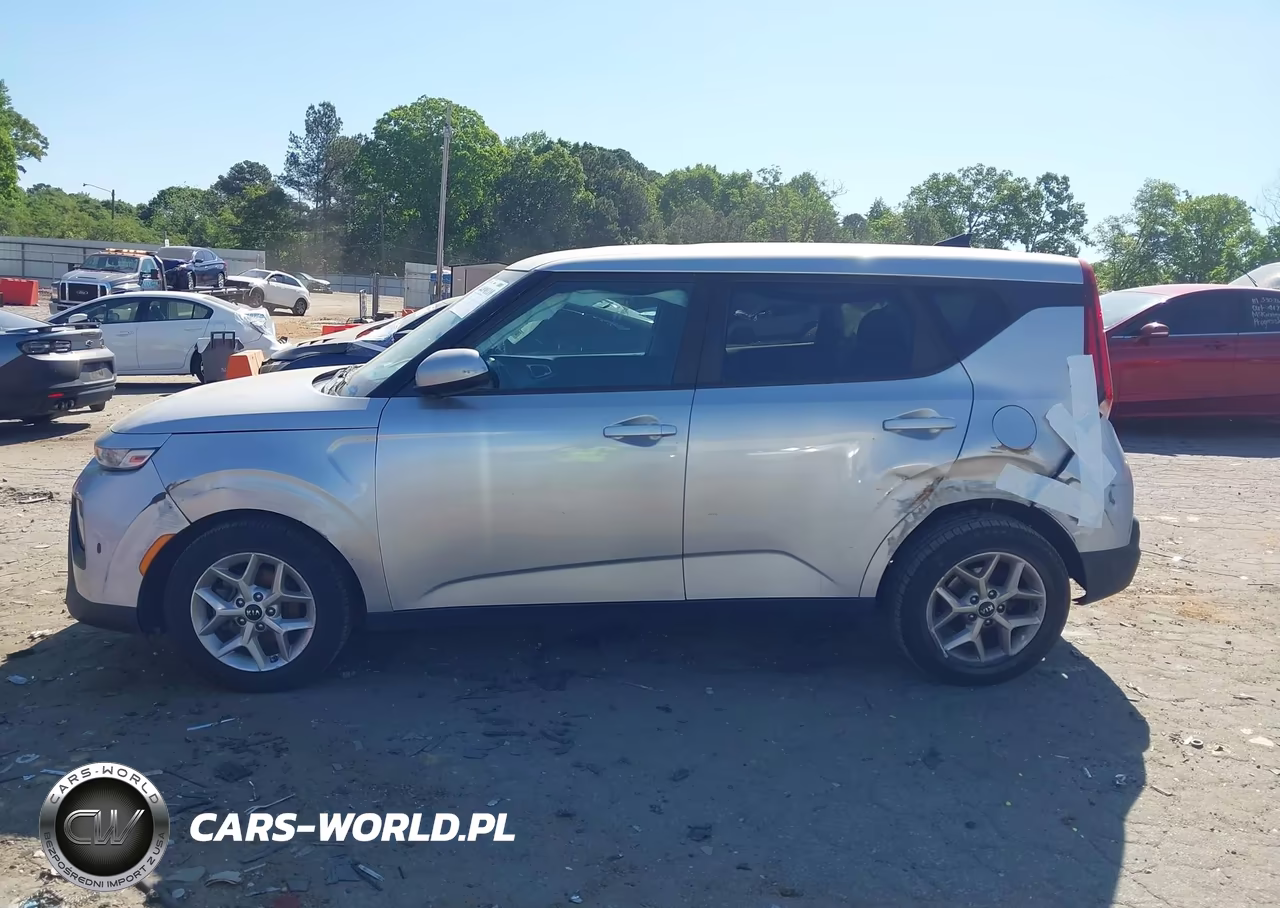 KIA SOUL LX VIN:KNDJ23AU5L7065603 - 14