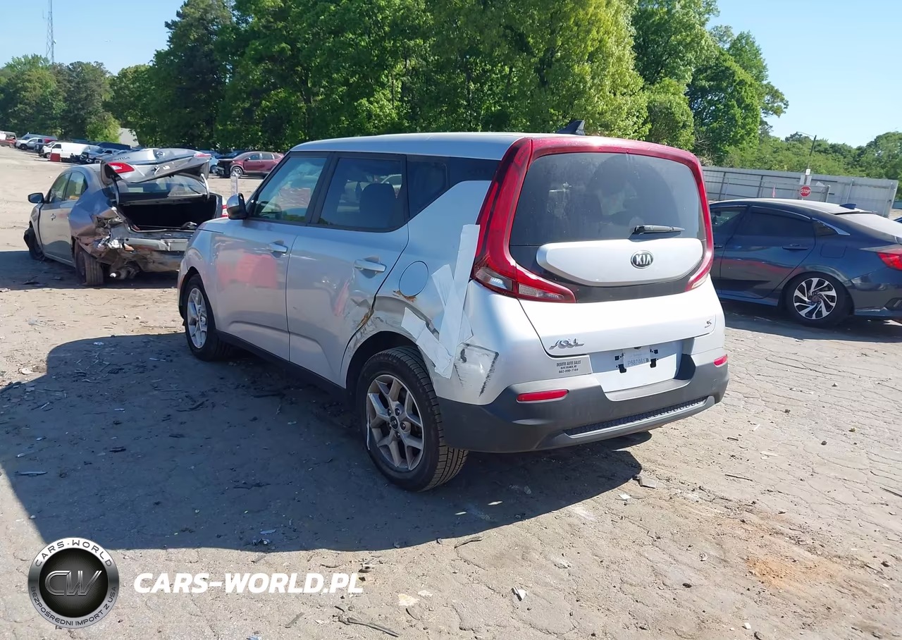 KIA SOUL LX VIN:KNDJ23AU5L7065603 - 3