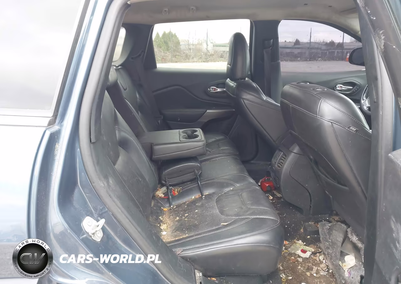 2020 Jeep Cherokee Limited 4X4 VIN:1C4PJMDX4LD532178 - 8