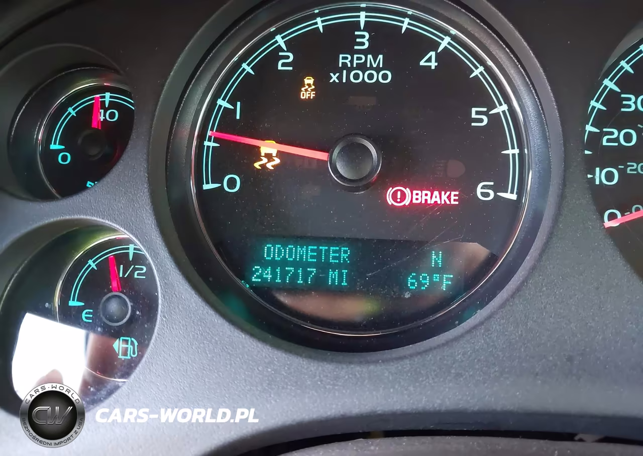 2012 Chevrolet Suburban 1500 Ltz VIN:1GNSKKE73CR283487 - 14