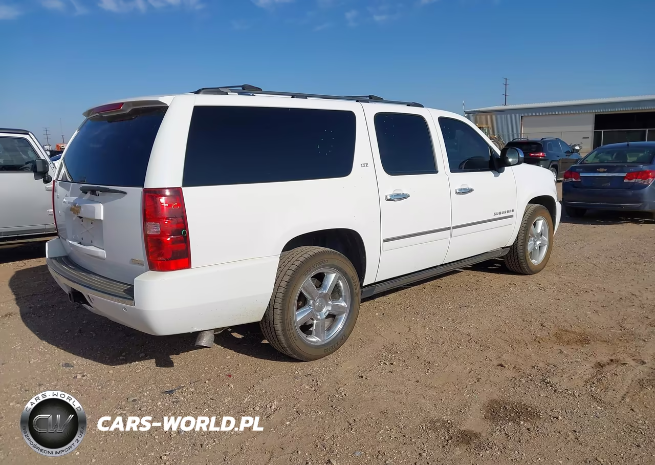 2012 Chevrolet Suburban 1500 Ltz VIN:1GNSKKE73CR283487 - 3