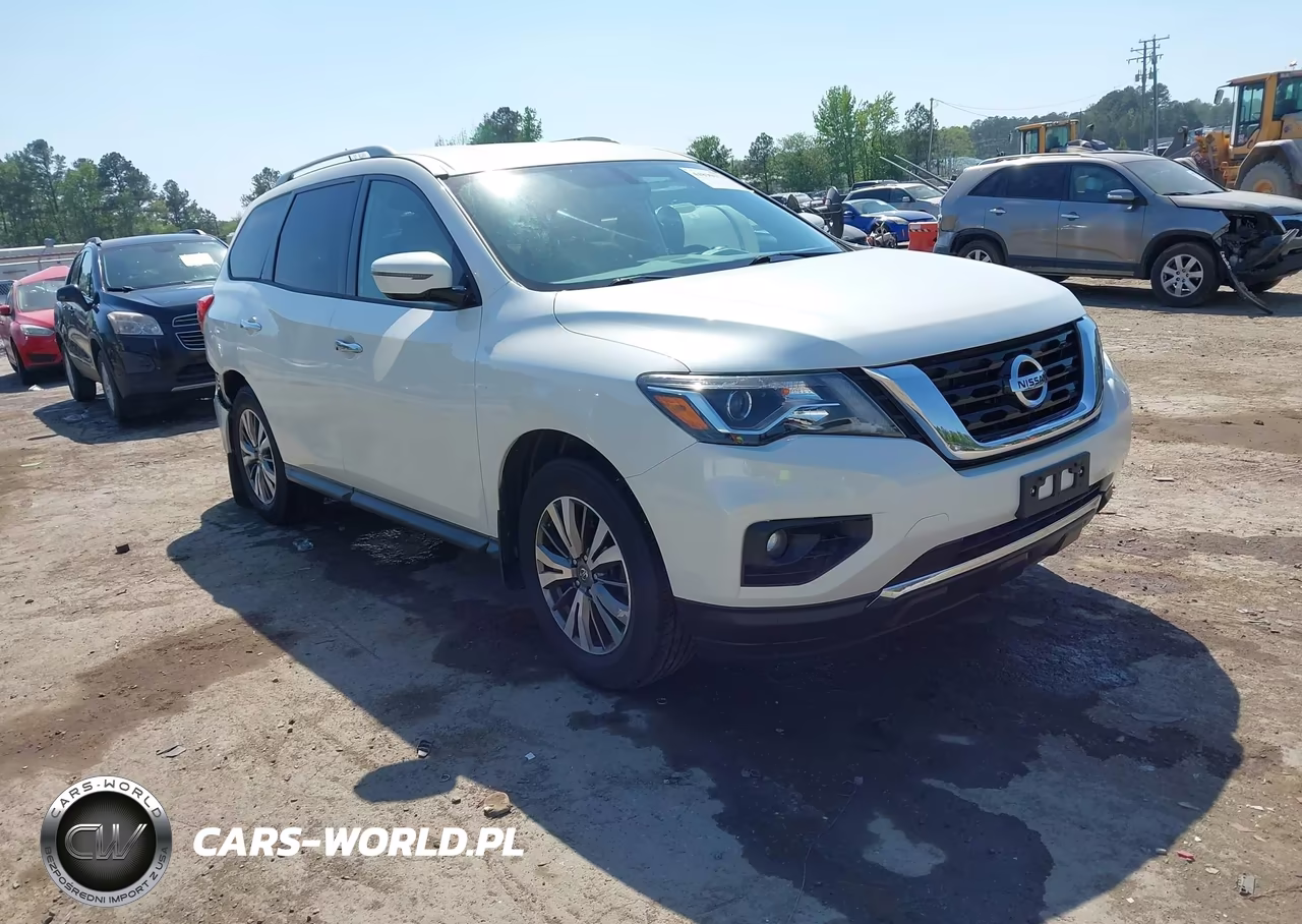 2017 Nissan Pathfinder Sv – zdjęcie 1 z 16