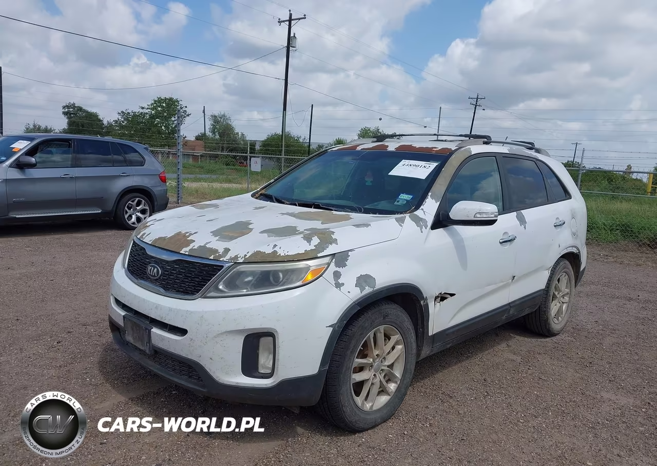 2015 Kia Sorento Lx VIN:5XYKT4A6XFG603843 - 6