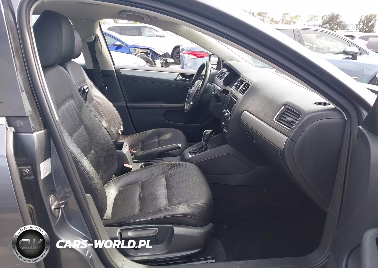 2011 Volkswagen Jetta 2.0L Tdi VIN:3VWLL7AJ9BM101751 - 5