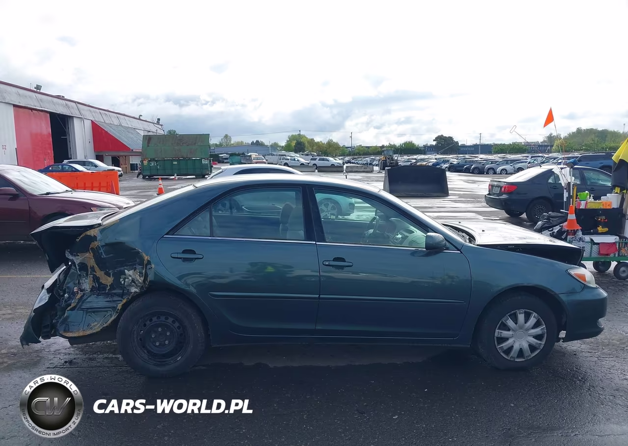 2003 Toyota Camry Le VIN:4T1BE32K53U642765 - 13