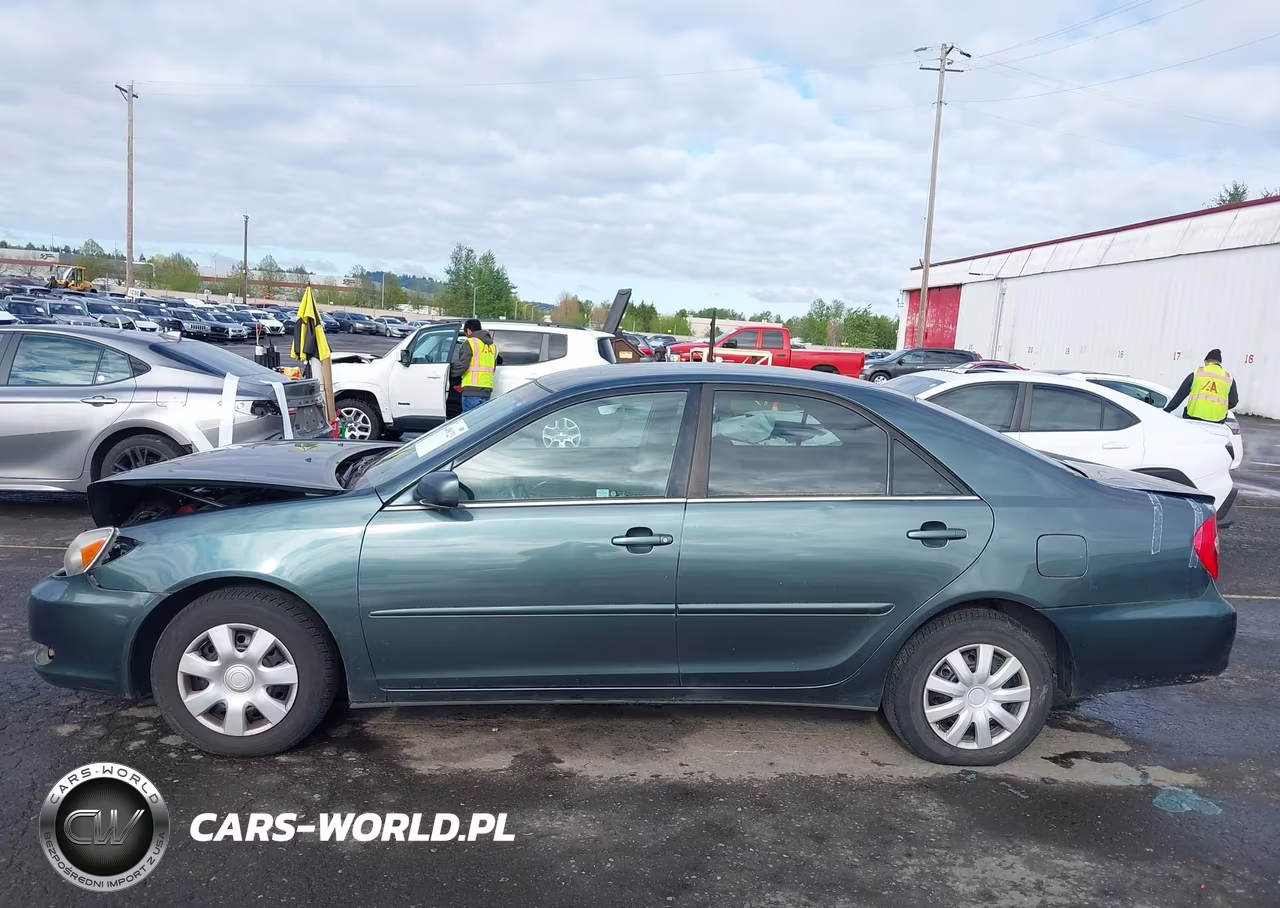 2003 Toyota Camry Le VIN:4T1BE32K53U642765 - 14