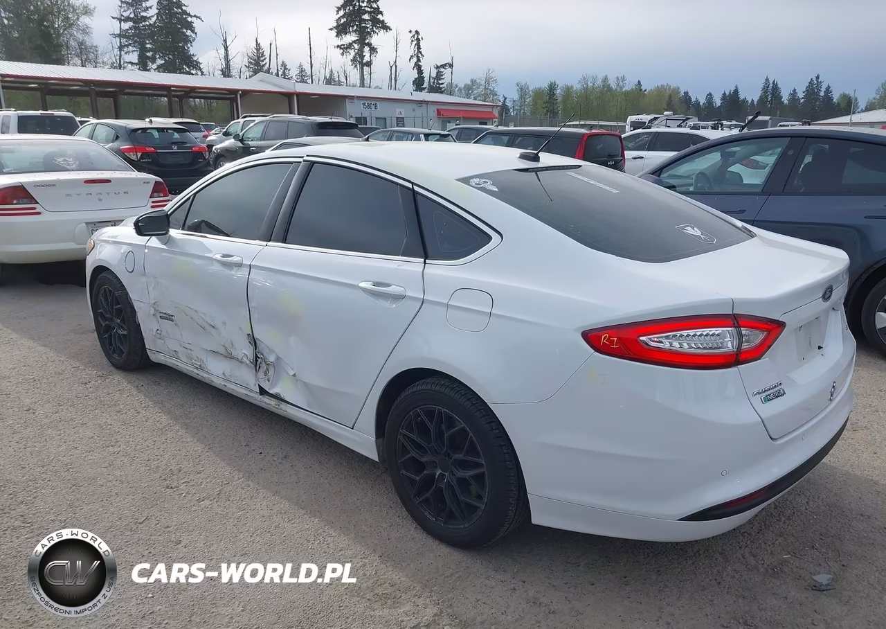 2016 Ford Fusion Energi Se Luxury VIN:3FA6P0PU0GR305853 - 3
