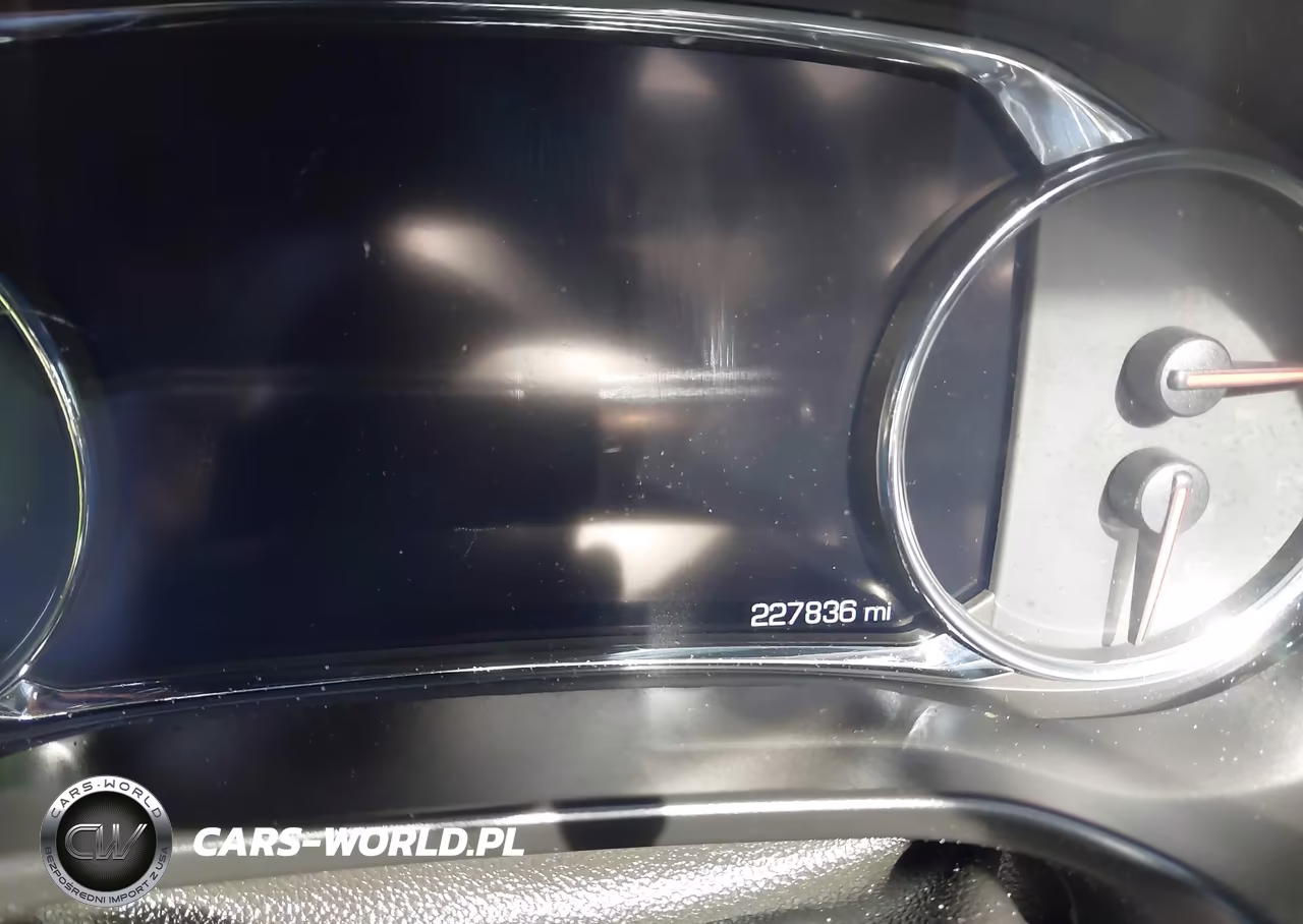 2017 GMC Acadia Denali VIN:1GKKNPLS1HZ318124 - 7