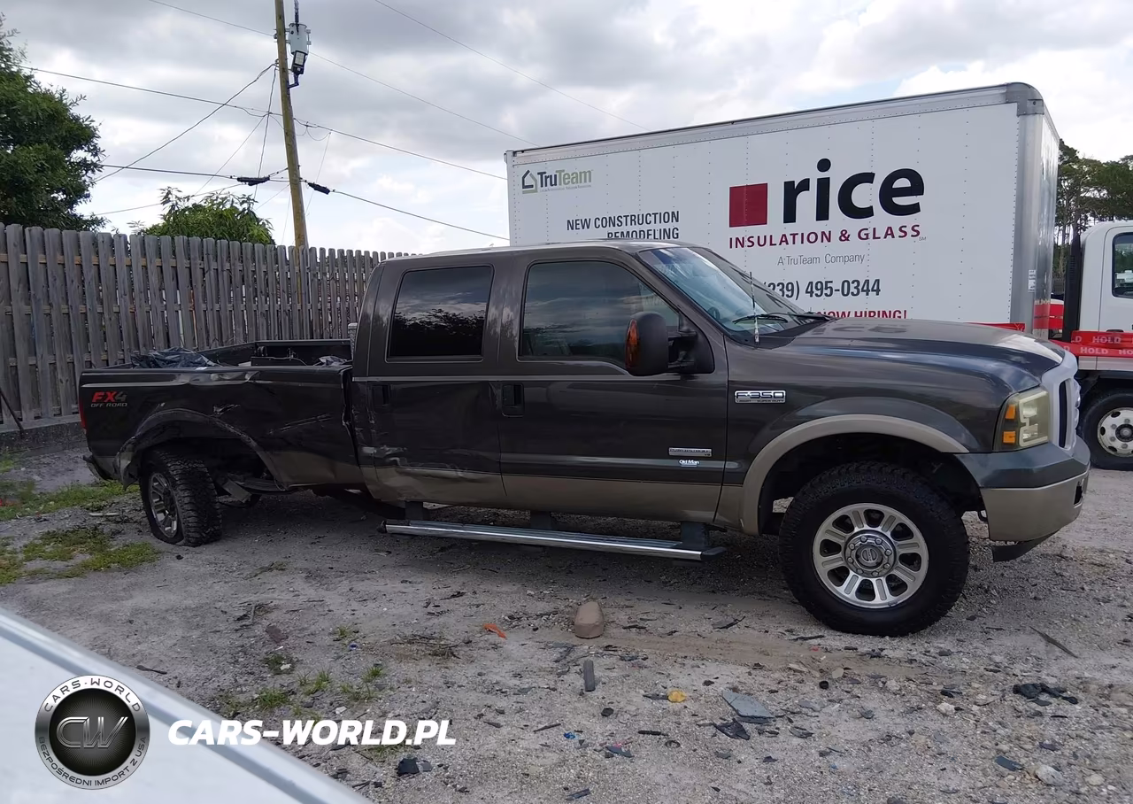 2006 Ford F-350 VIN:1FTWW31P56EC04083 - 13