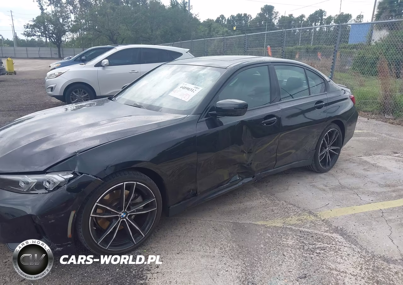 2024 BMW 330I xDrive VIN:3MW89FF01R8E65583 - 6
