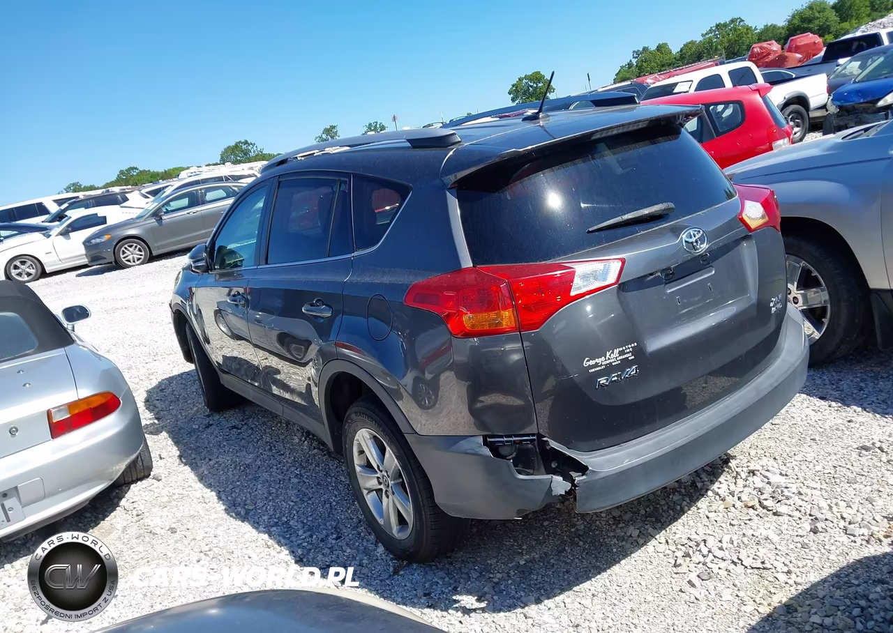 2015 Toyota Rav4 Xle VIN:2T3RFREV8FW292225 - 3