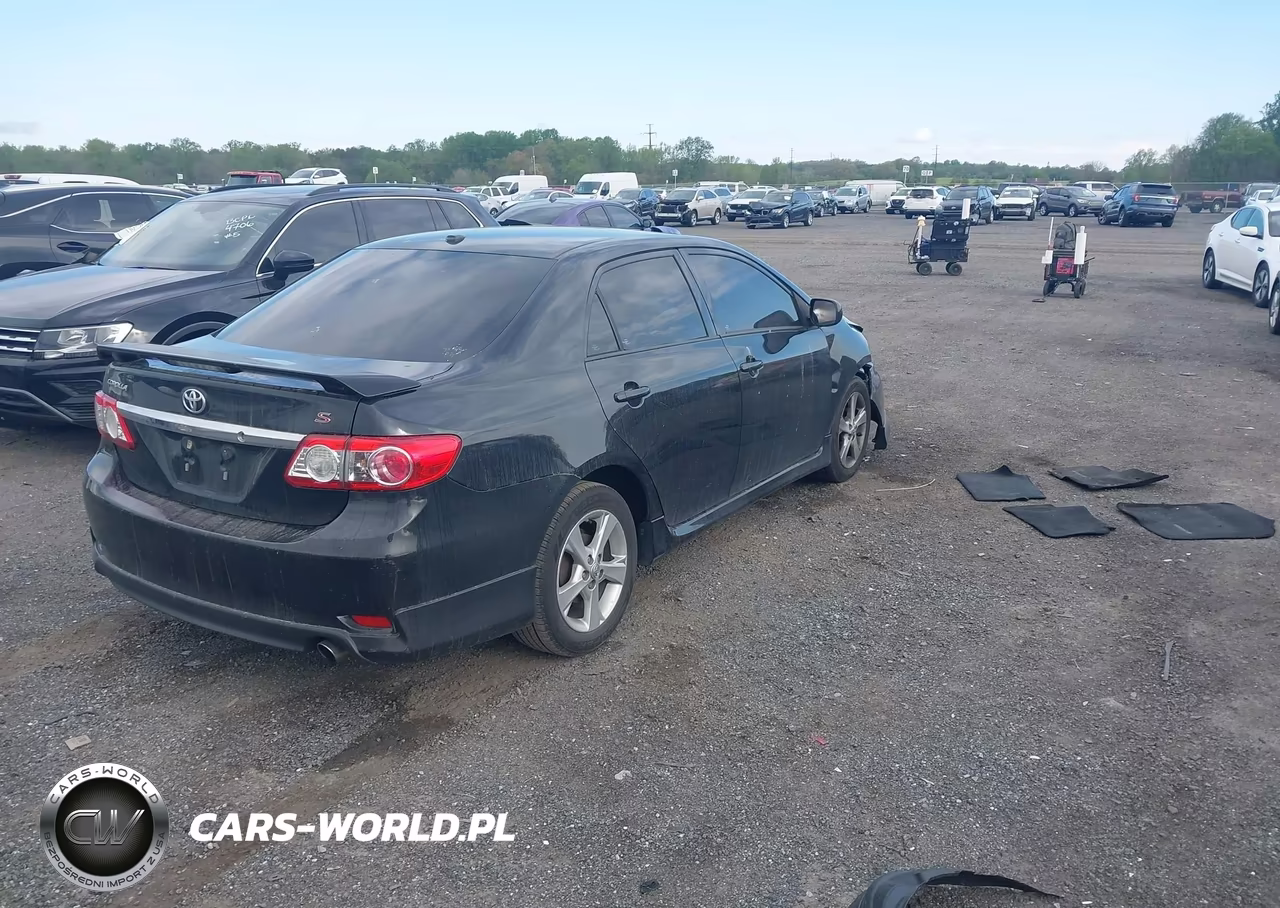 2011 Toyota Corolla S VIN:2T1BU4EE1BC658203 - 4