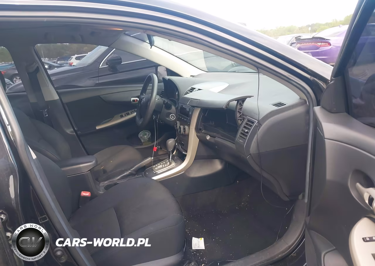 2011 Toyota Corolla S VIN:2T1BU4EE1BC658203 - 5