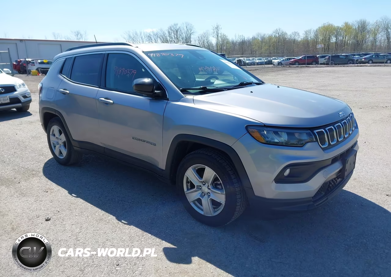 2022 Jeep Compass Latitude Fwd