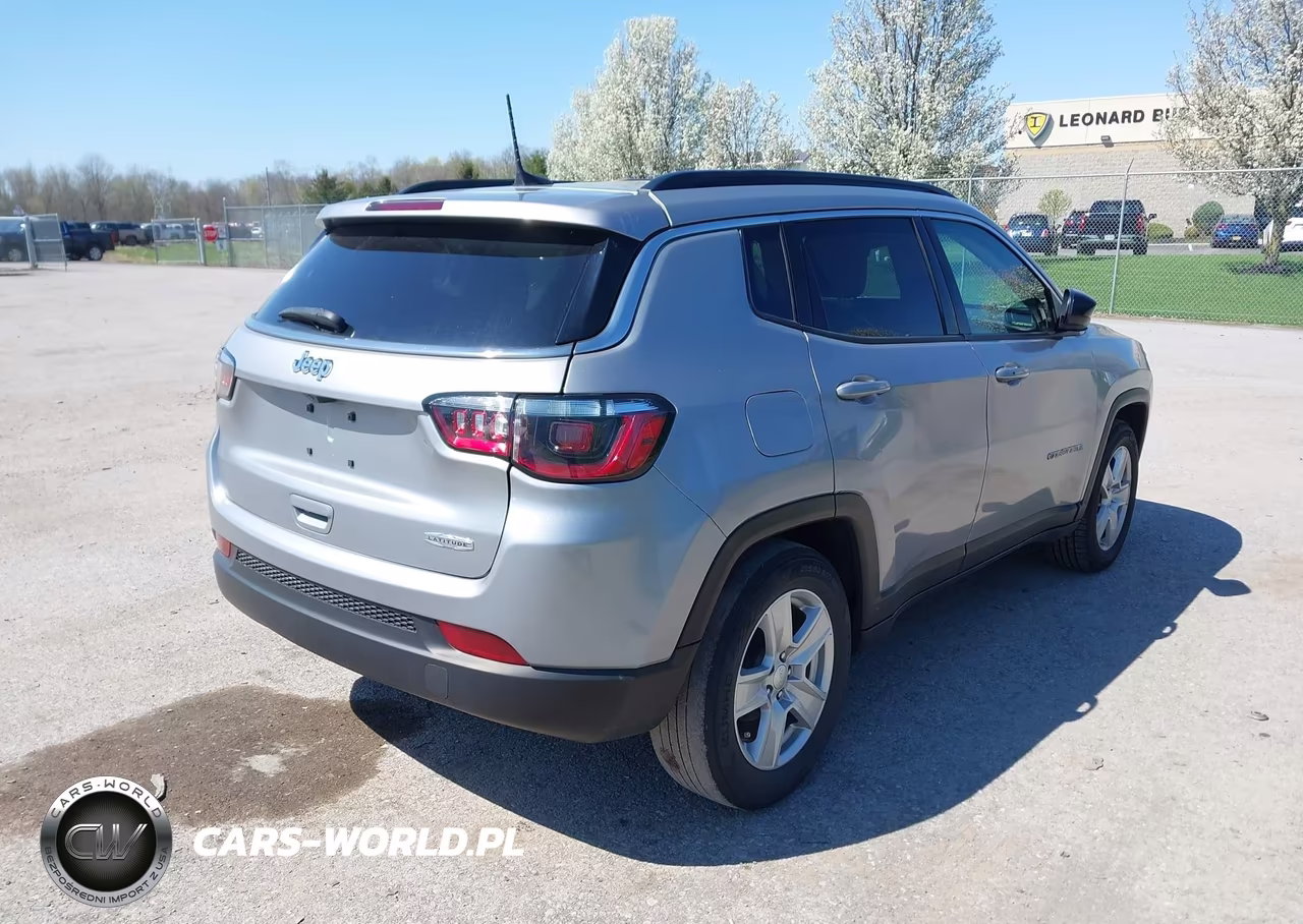 2022 Jeep Compass Latitude Fwd VIN:3C4NJCBB4NT229648 - 4