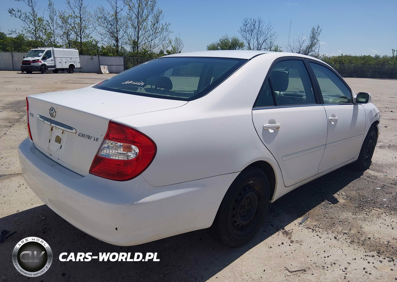 2004 Toyota Camry Le VIN:4T1BE32KX4U289294 - 4