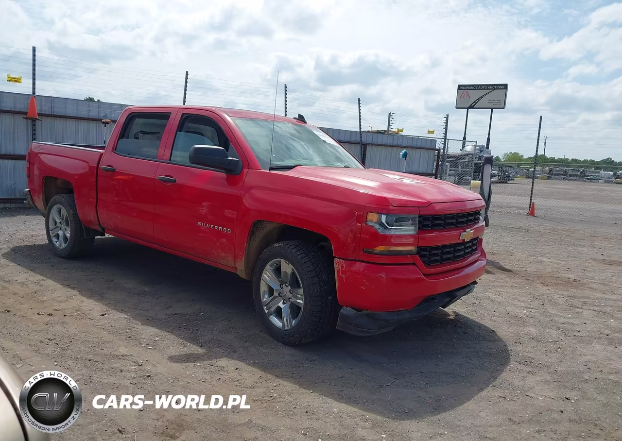 2018 Chevrolet Silverado 1500 Custom