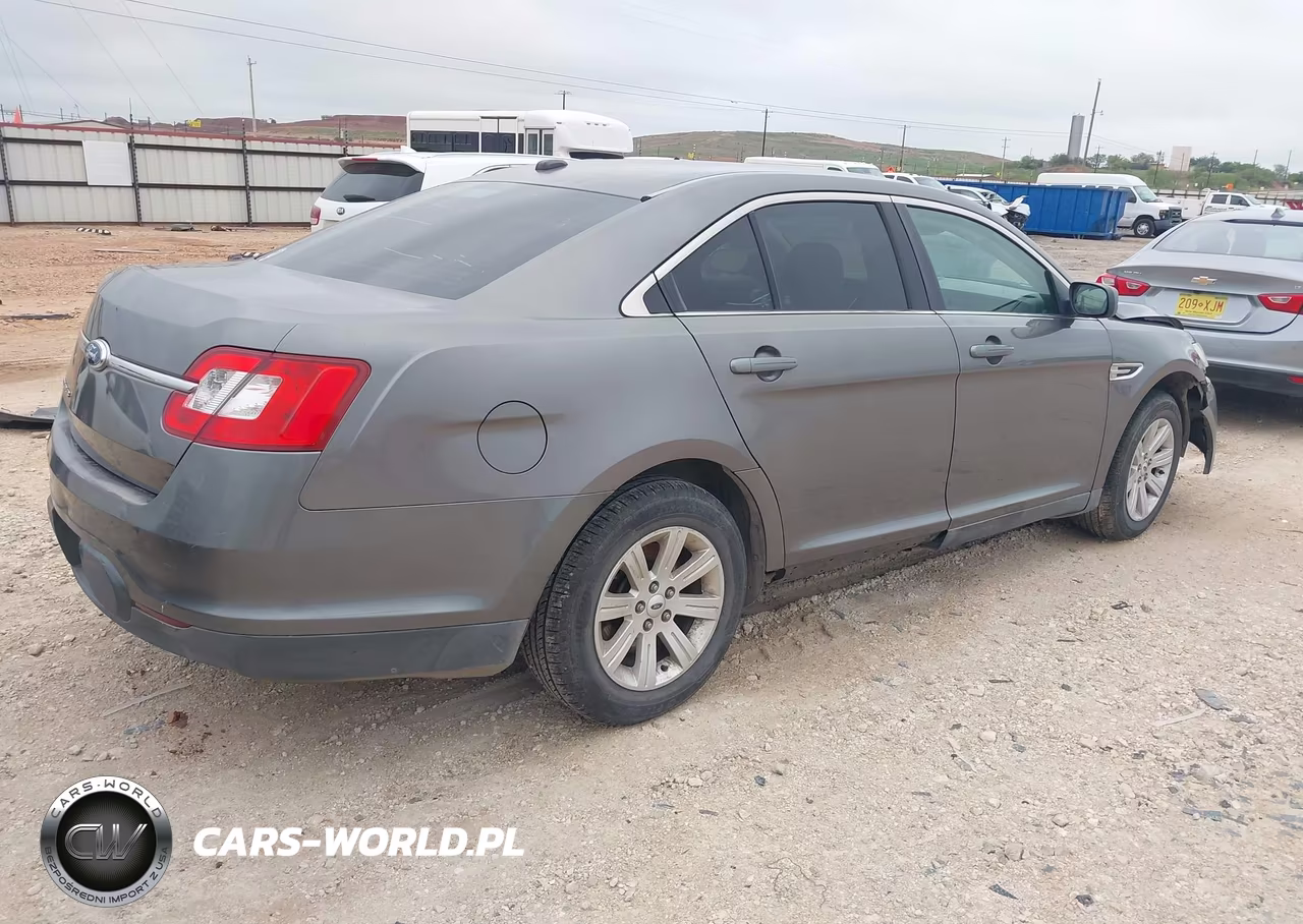 2011 Ford Taurus Se VIN:1FAHP2DW5BG156043 - 4