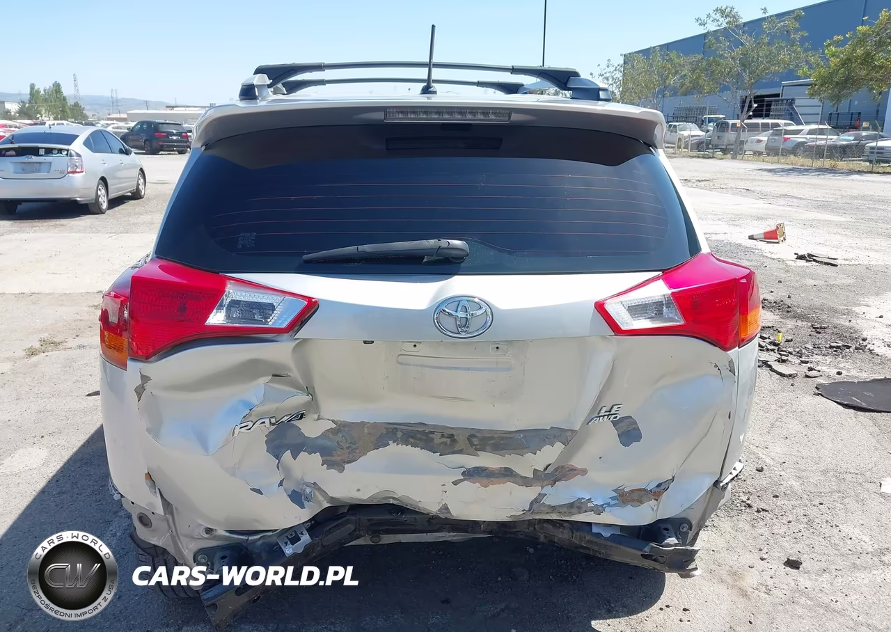 2015 Toyota Rav4 Le VIN:JTMBFREV4FJ035692 - 17