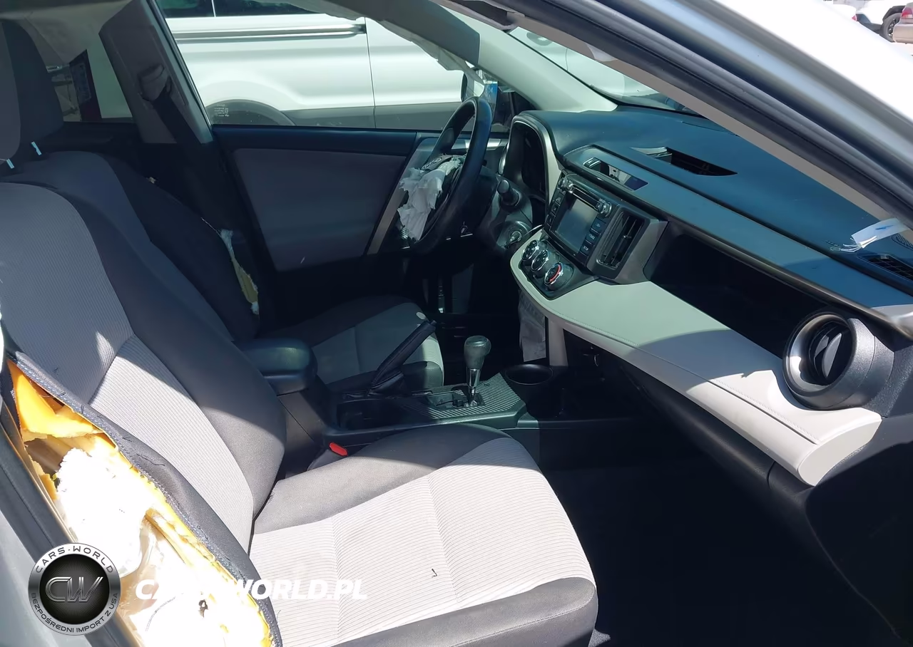 2015 Toyota Rav4 Le VIN:JTMBFREV4FJ035692 - 5