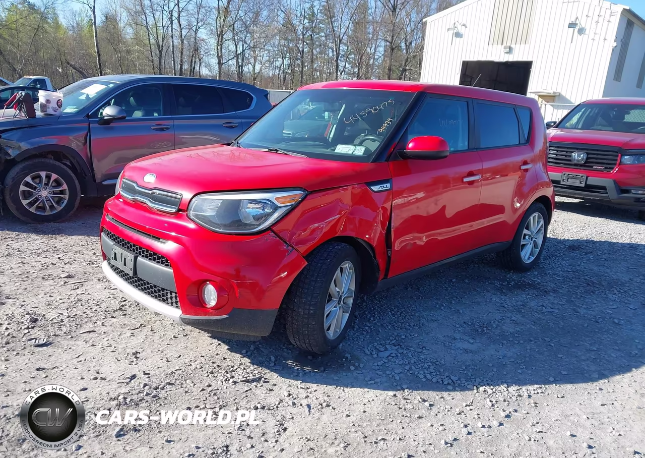 2018 Kia Soul + VIN:KNDJP3A55J7592872 - 2