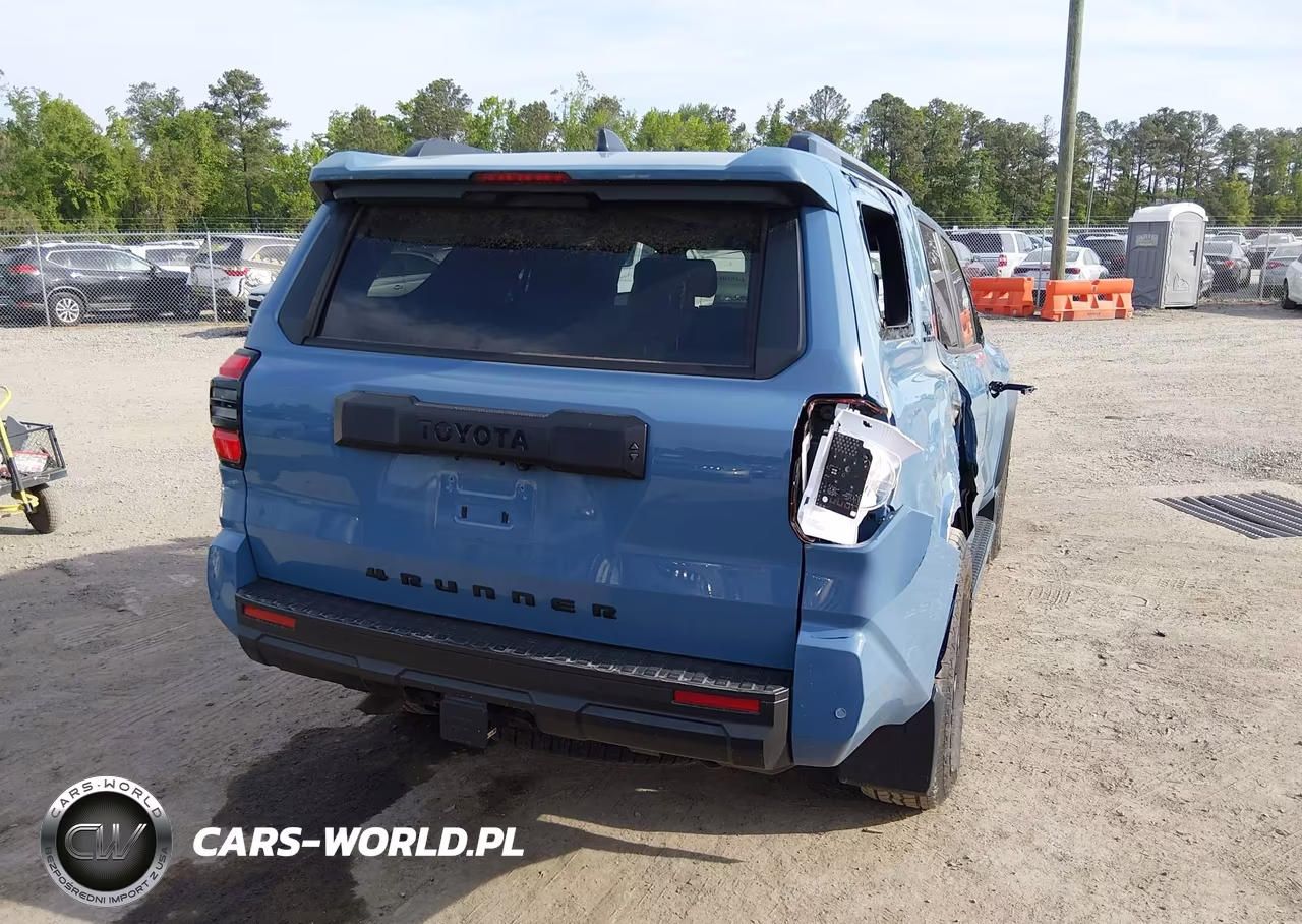 2025 Toyota 4Runner Trd Off Road Premium VIN:JTEVA5BR8S5012460 - 4