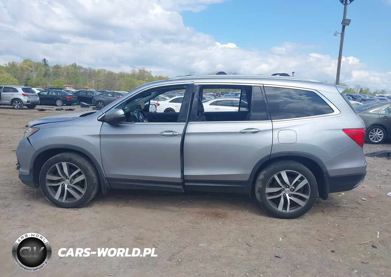 2016 Honda Pilot Elite VIN:5FNYF6H07GB112007 - 14