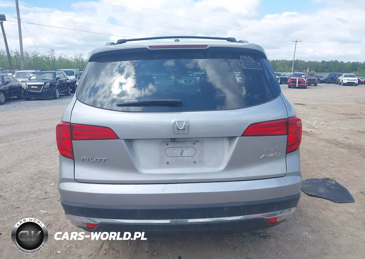2016 Honda Pilot Elite VIN:5FNYF6H07GB112007 - 16