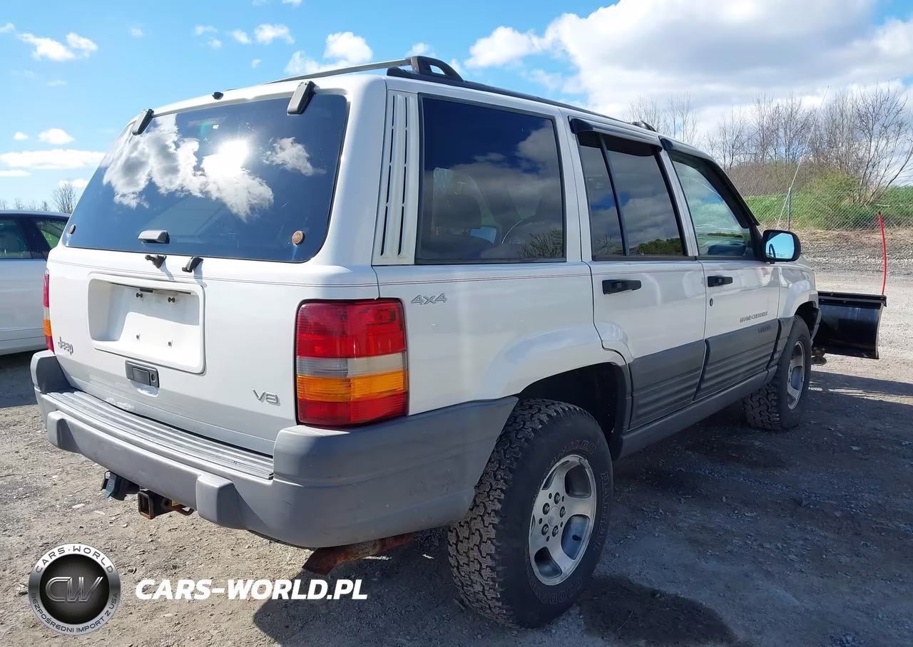 1996 Jeep Grand Cherokee Laredo VIN:1J4GZ58YXTC284570 - 4