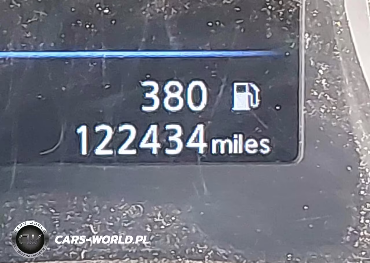 2019 Nissan Rogue S VIN:5N1AT2MT6KC769045 - 16
