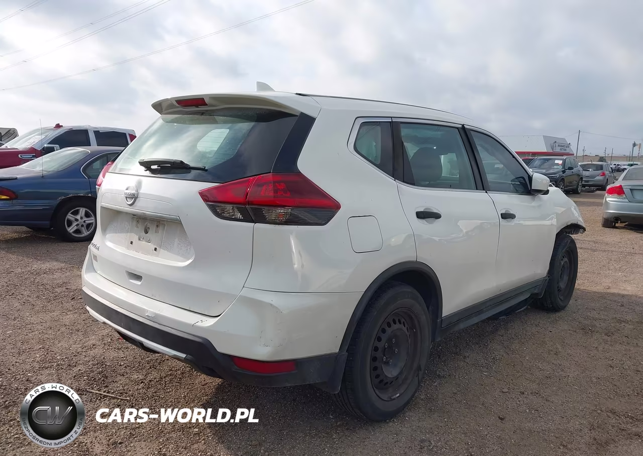 2019 Nissan Rogue S VIN:5N1AT2MT6KC769045 - 4