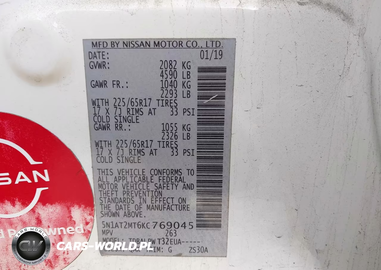 2019 Nissan Rogue S VIN:5N1AT2MT6KC769045 - 9