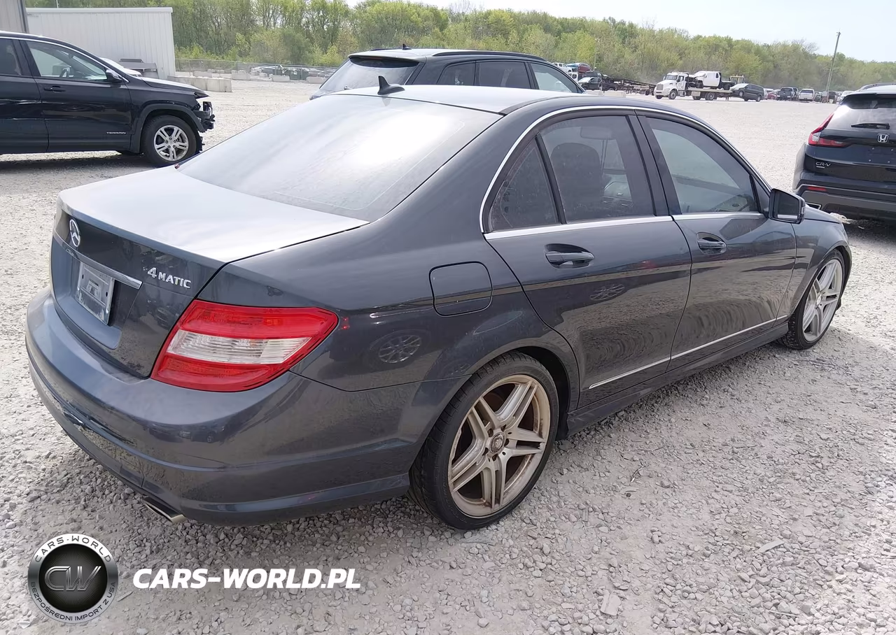 2010 Mercedes-Benz C 300 Luxury 4Matic VIN:WDDGF8BB9AF448705 - 4