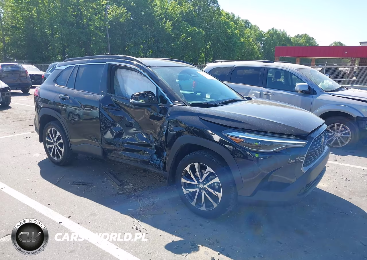 2024 Toyota Corolla Cross Xle – zdjęcie 1 z 16