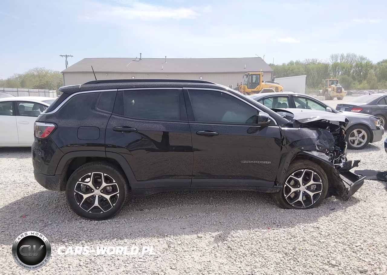 2024 Jeep Compass Limited 4X4 VIN:3C4NJDCN7RT102221 - 13