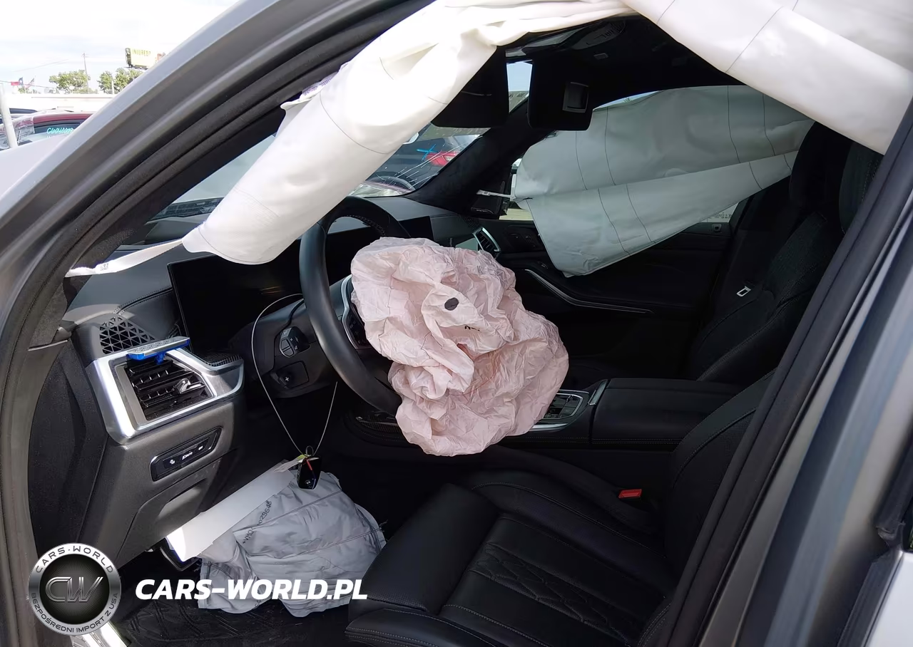 2025 BMW X7 M60I VIN:5UX33EM03S9X67382 - 5