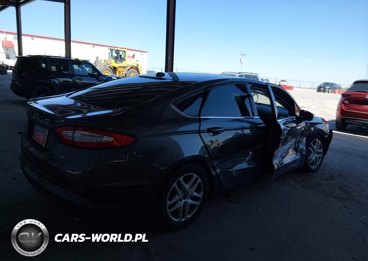 2016 Ford Fusion Se VIN:3FA6P0H77GR354668 - 4