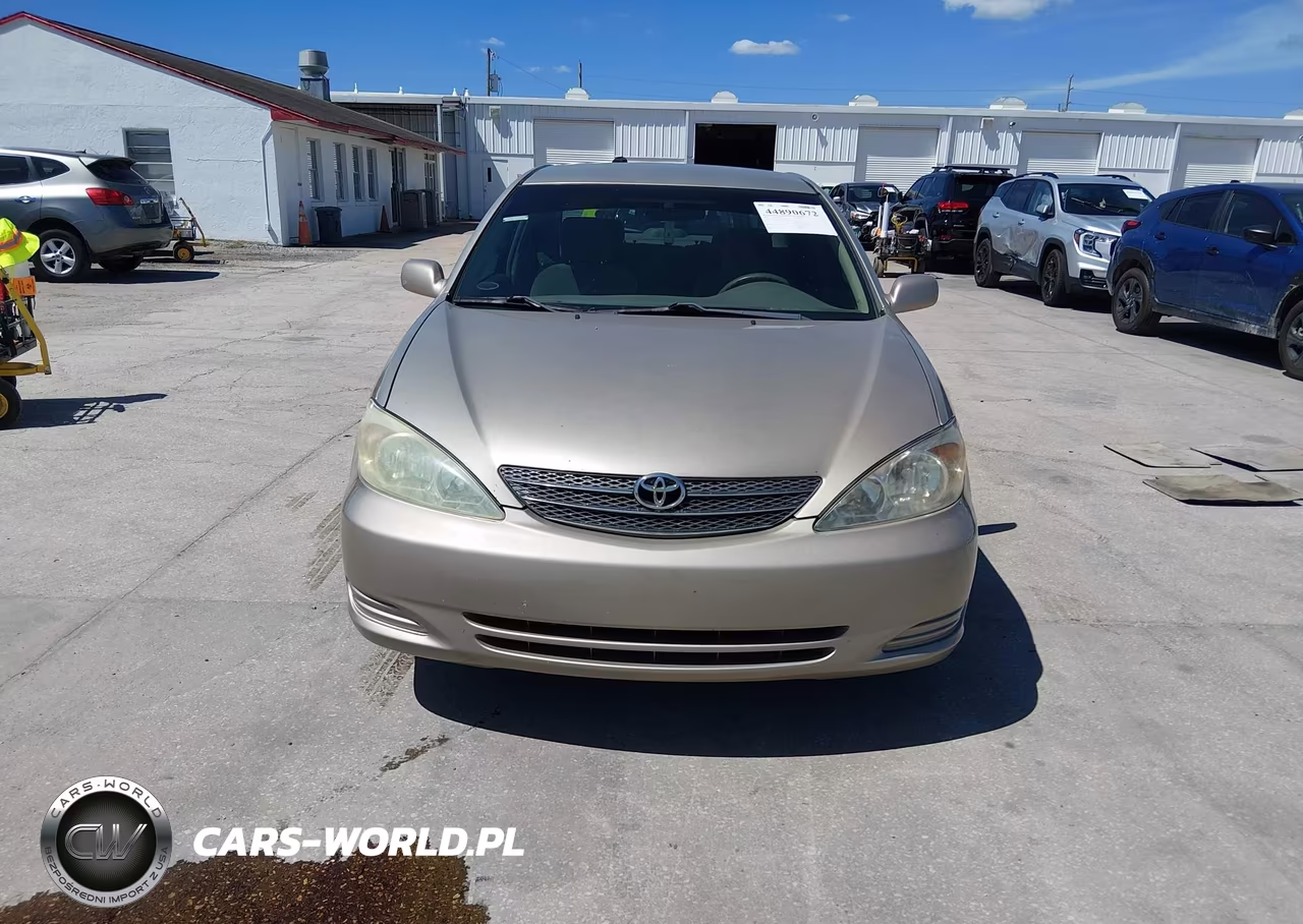 2004 Toyota Camry Le VIN:4T1BE32K64U358854 - 12