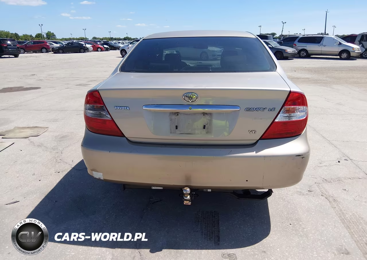 2004 Toyota Camry Le VIN:4T1BE32K64U358854 - 16